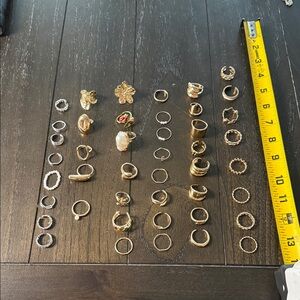 Random assorted set of 44 rings
